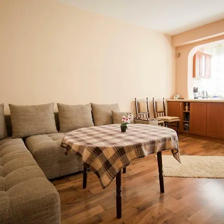 Toni's Apartment *